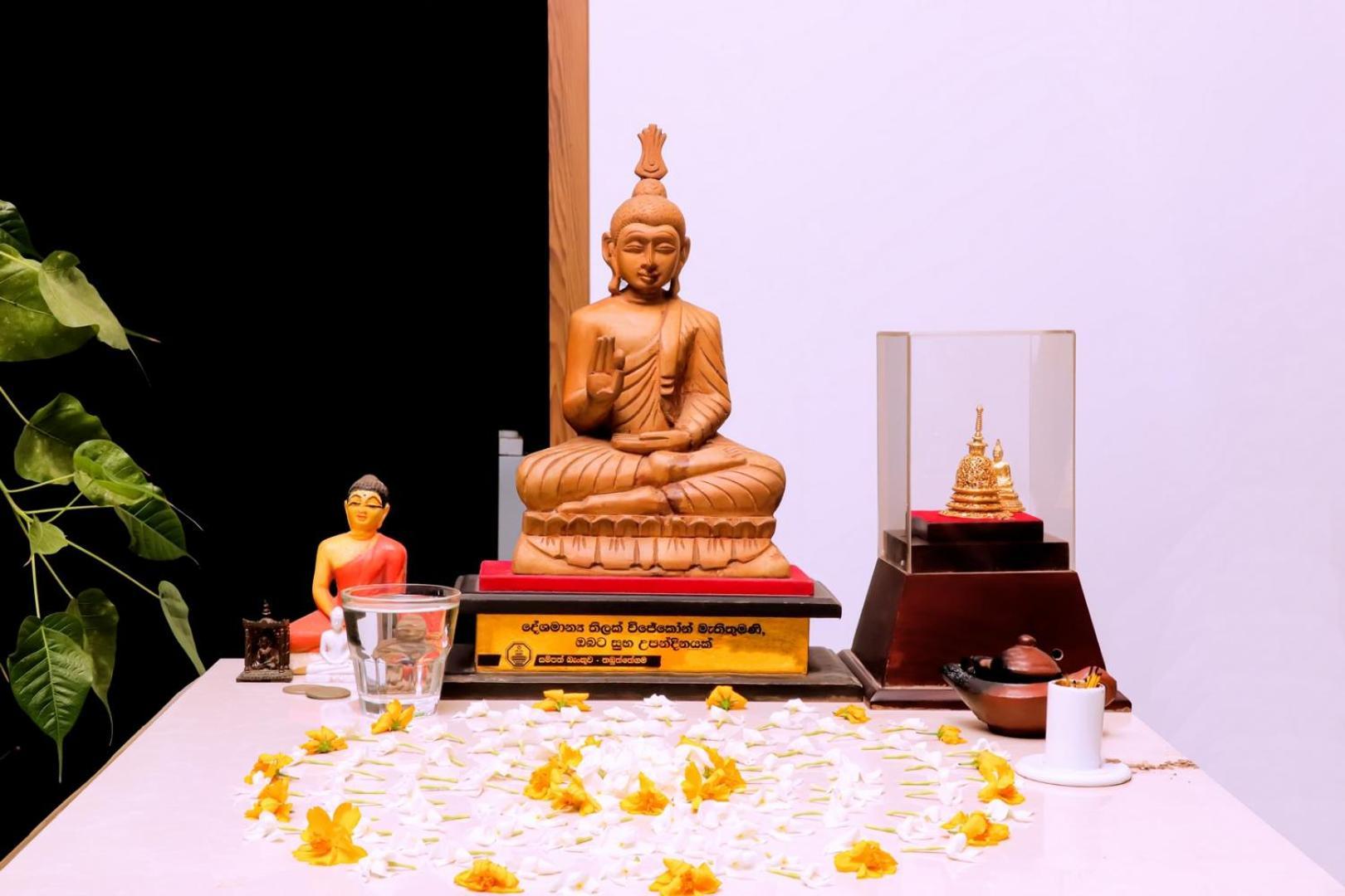 Kanola Luxury Hotel Anuradhapura Exterior photo