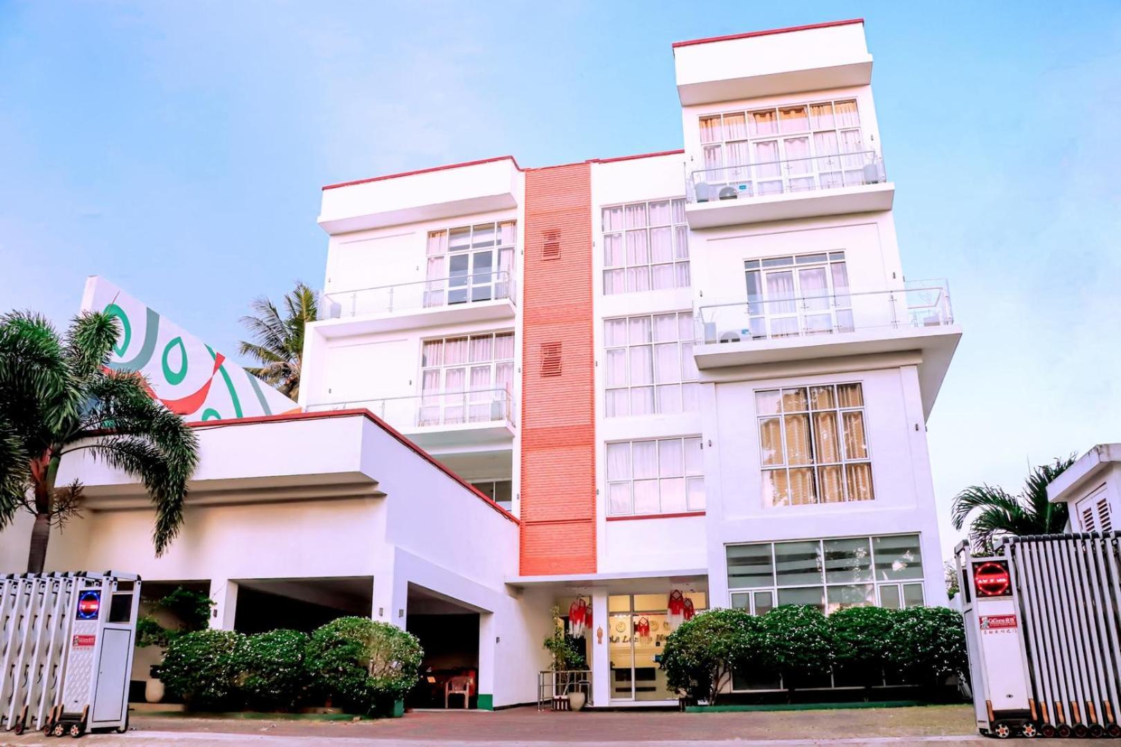 Kanola Luxury Hotel Anuradhapura Exterior photo
