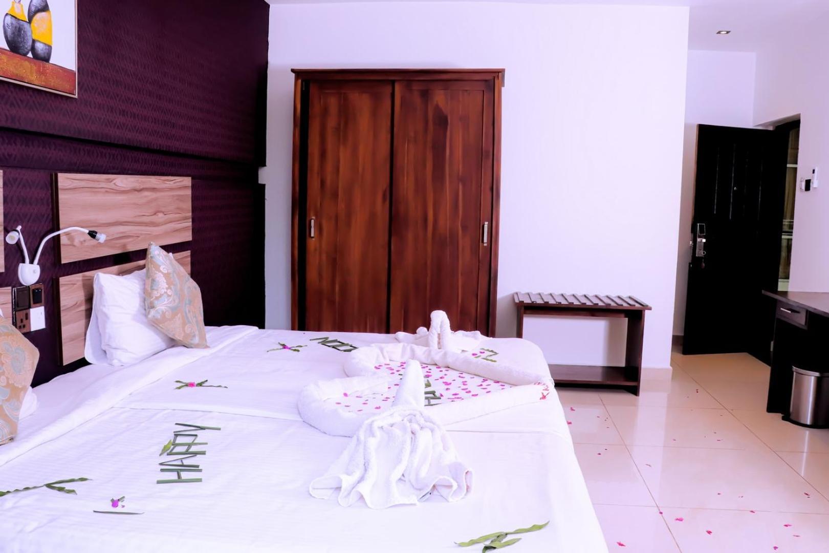 Kanola Luxury Hotel Anuradhapura Exterior photo